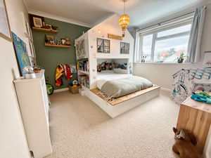 Photo 5- click for photo gallery